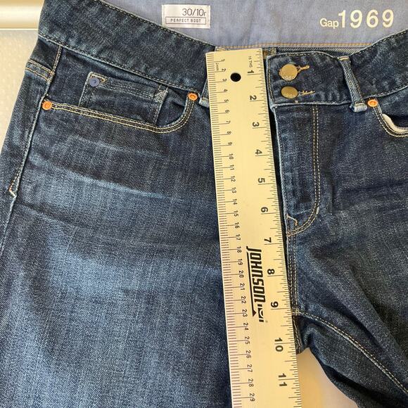 Gap Women Flared Jeans size 30/10R Dark Blue Mid Rise Stretch Perfect Boot Cut - Picture 5 of 11